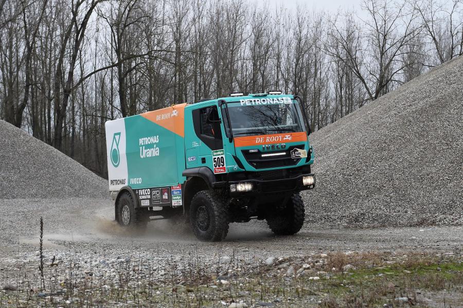 Iveco Trakker Evolution IV 4x4 2014 года  (фото 17 из 19)